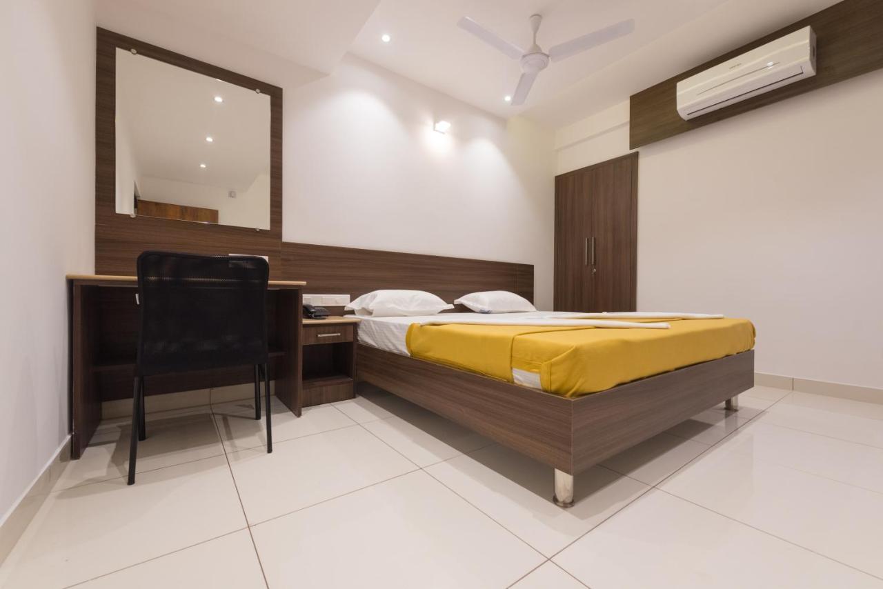 Hotel Karuna Residency Mangalore Exterior foto